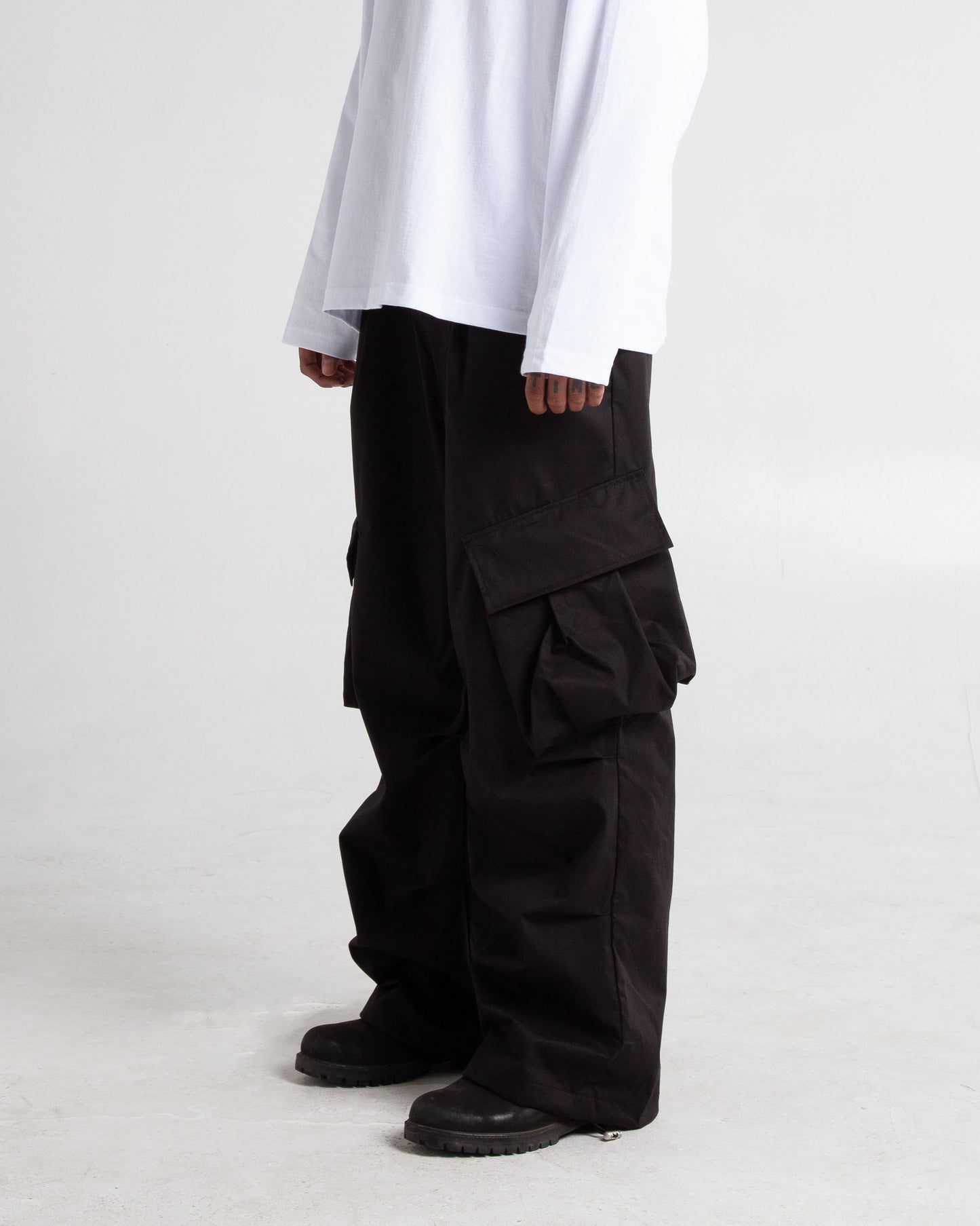 Baggy Twill Cargo Pants