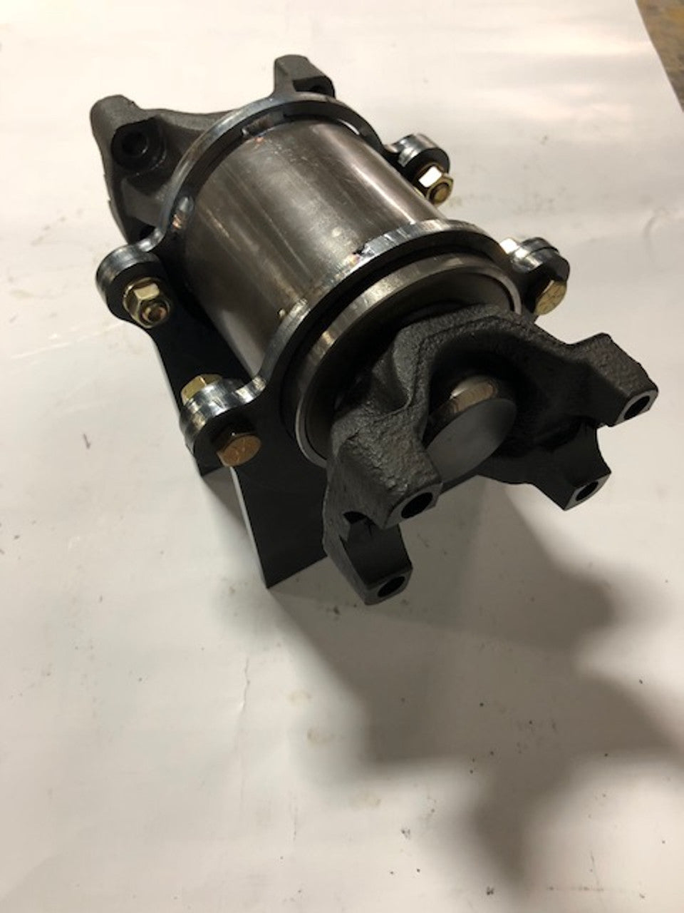 Branik Legacy PRO Carrier Bearing - 1350