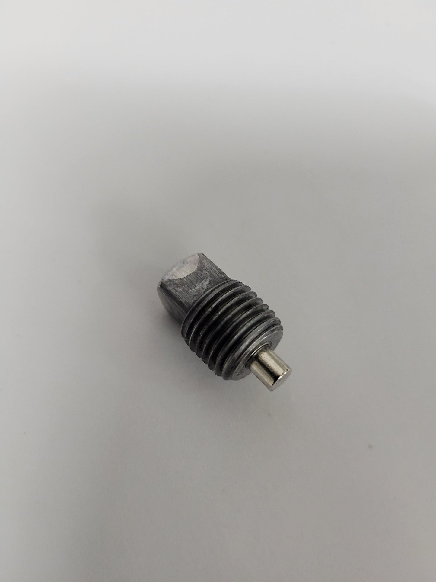Aftermarket Magnetic Drain Plug Compatible with Briggs 691663