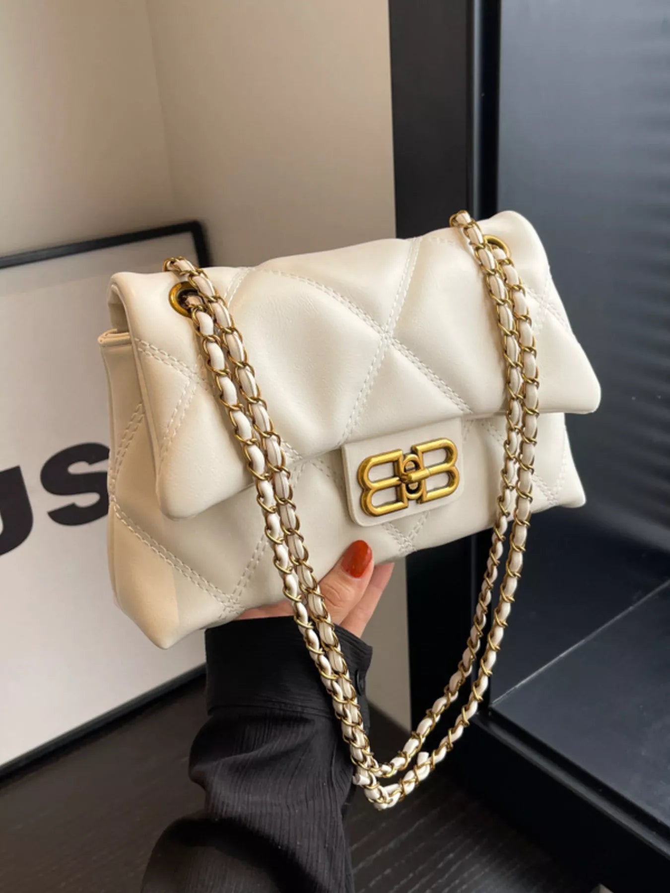 Quilted Flap Chain Crossbody Bag