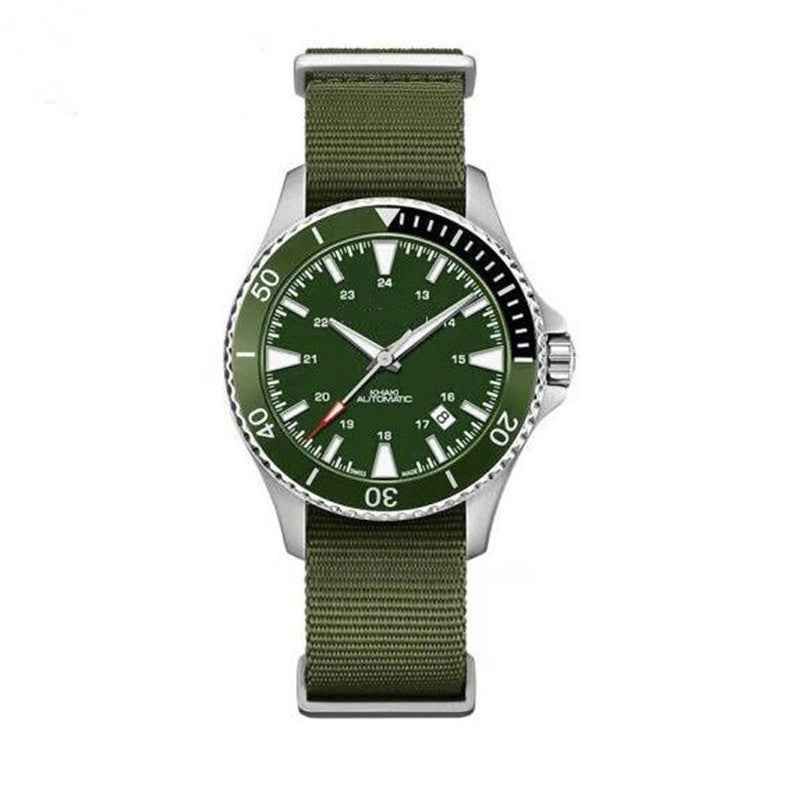 Mens Business Quartz Watch - Professional Three-Hand Design for Contemporary Professionals