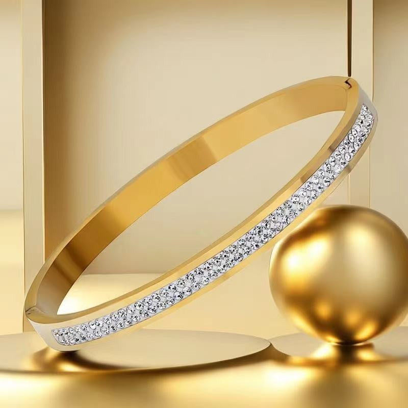 Stainless steel titanium steel bracelet for women non fading electroplated buckle jewelry for women