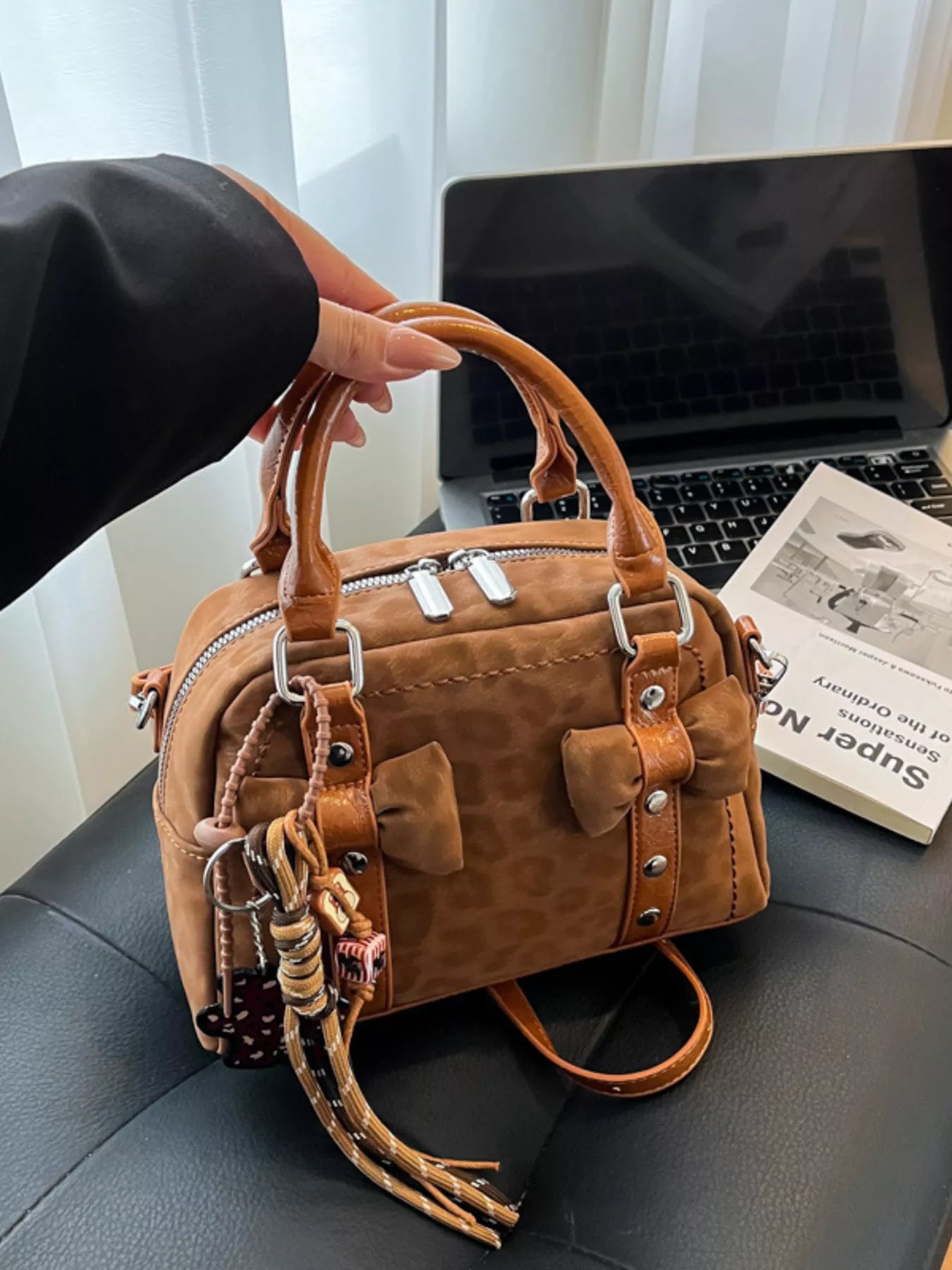 Bow Decor Crossbody Bag