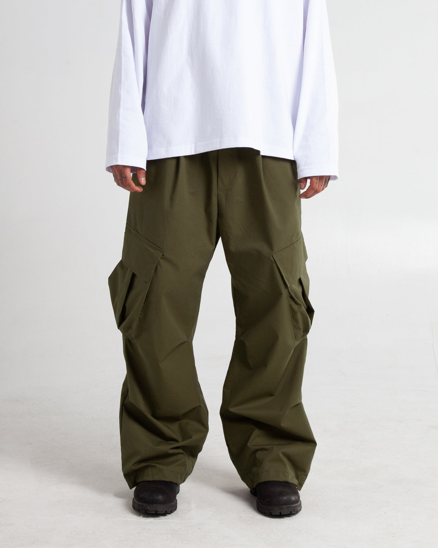 Baggy Twill Cargo Pants