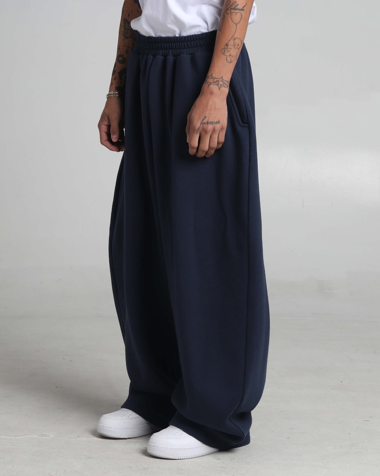 Balloon Fleece Pants
