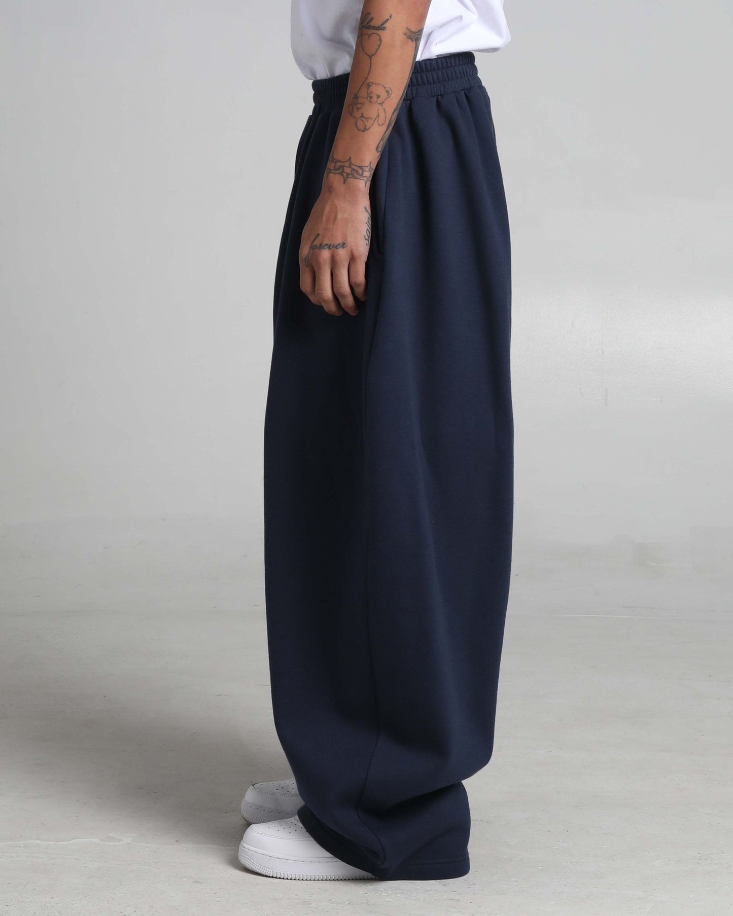 Balloon Fleece Pants