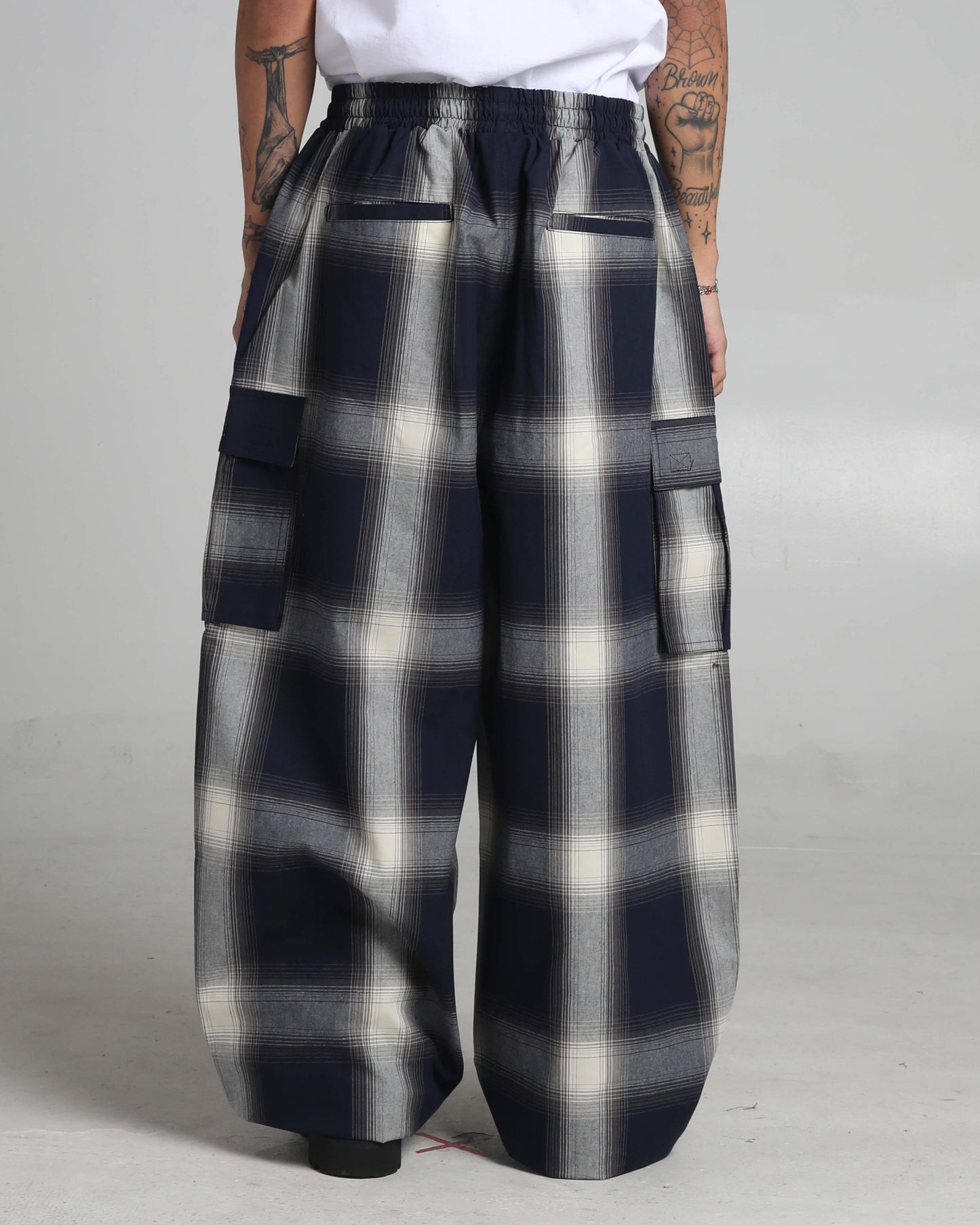 Balloon Plaid Cargo Pants