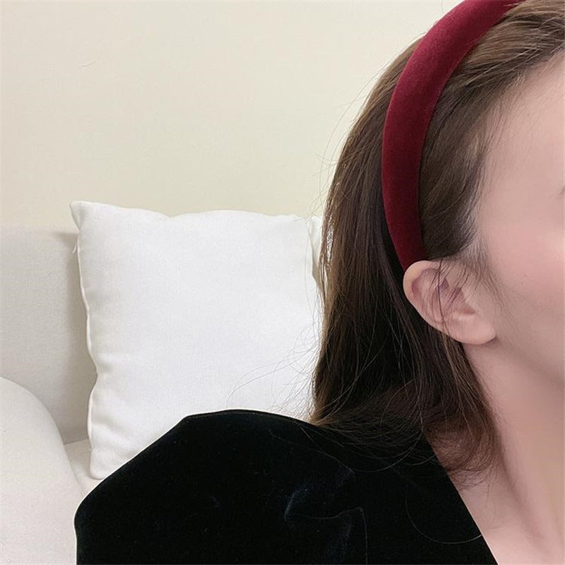 Velvet sponge wide edge headband