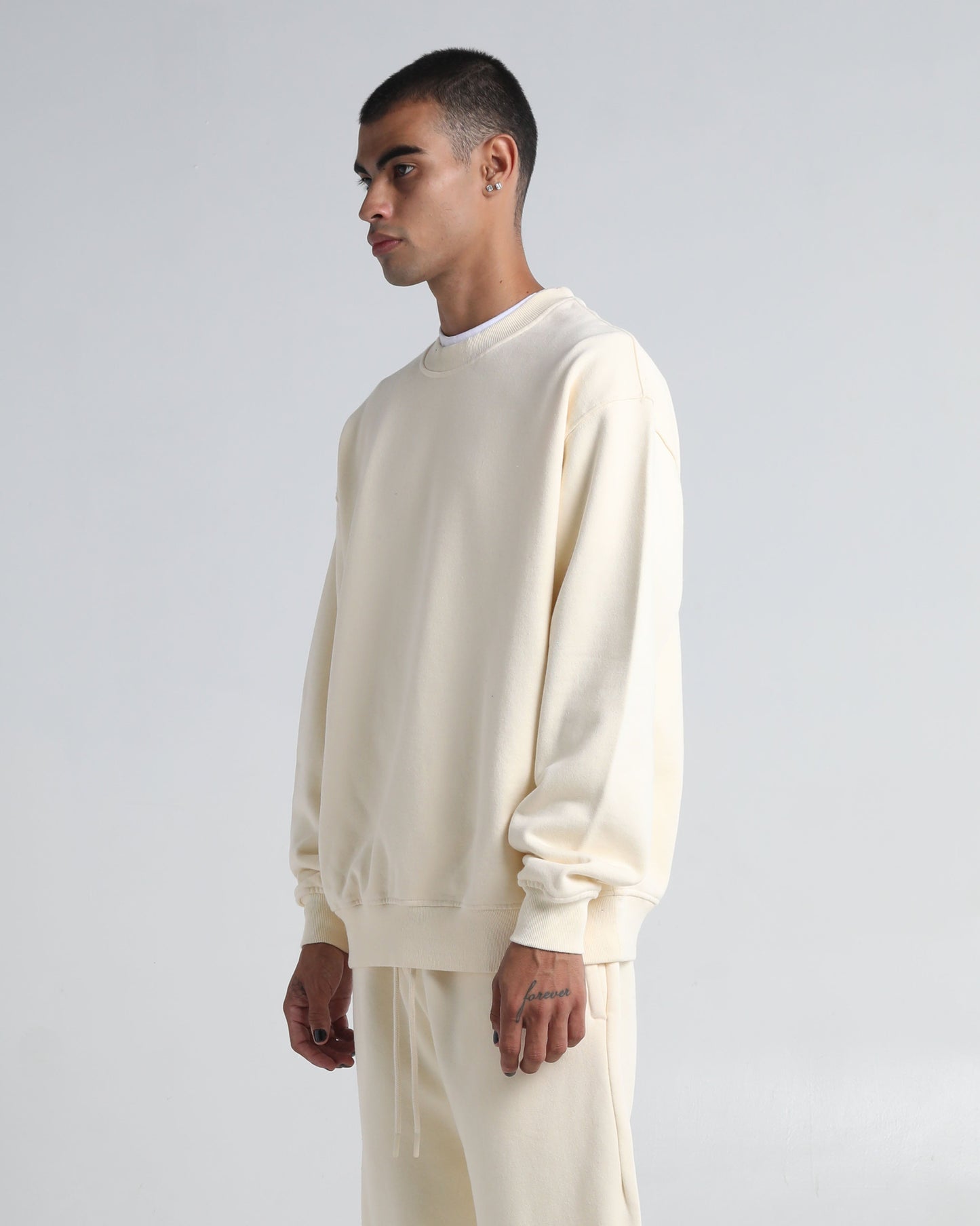 13.5oz Max Heavy Fleece Garment Dye Crewneck