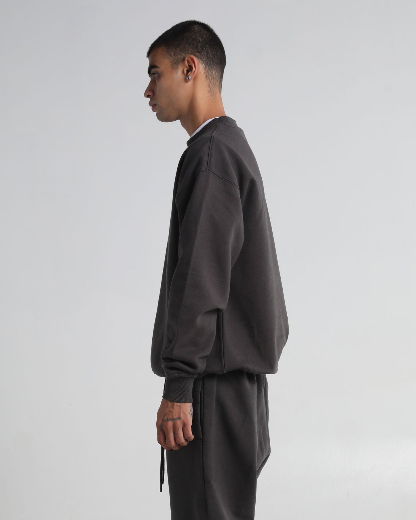 13.5oz Max Heavy Fleece Garment Dye Crewneck