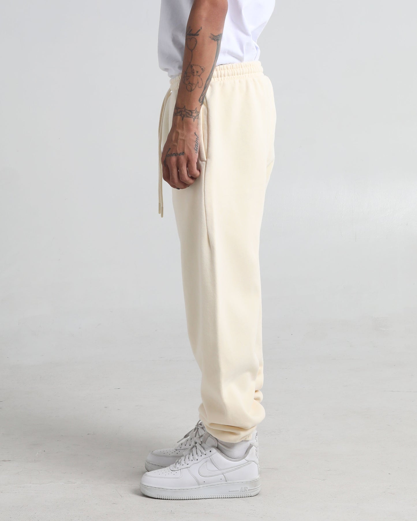 13.5oz Max Heavy Fleece Garment Dye Sweatpants