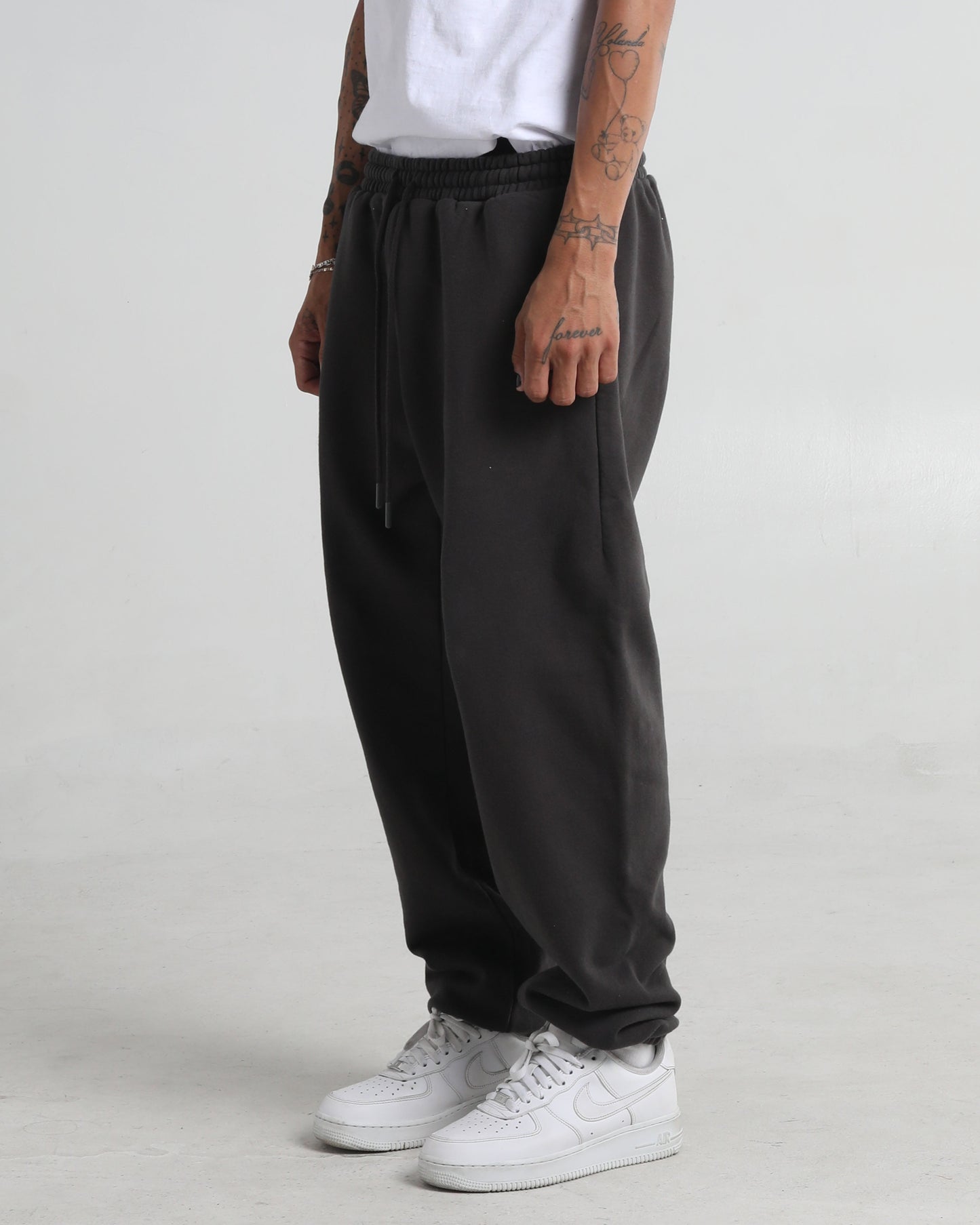 13.5oz Max Heavy Fleece Garment Dye Sweatpants