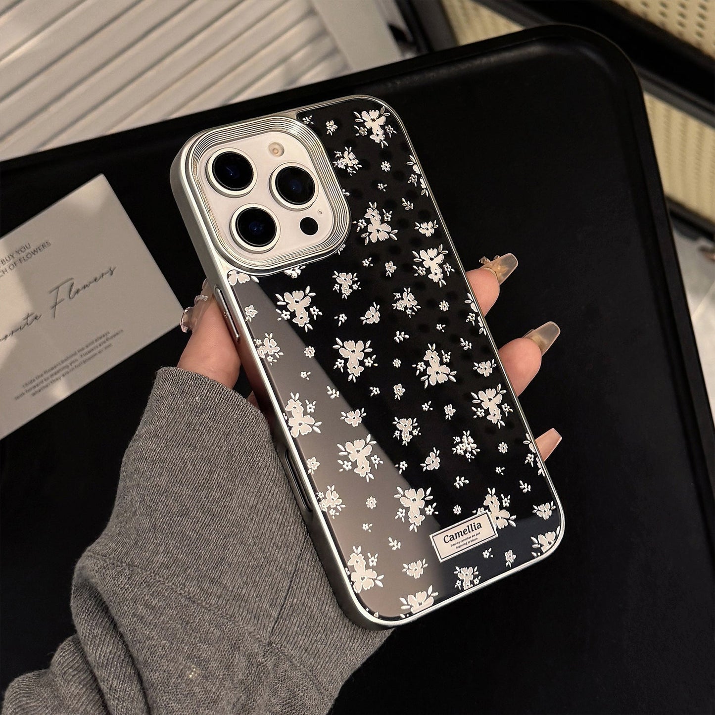 Gilt flower apple 17promax mobile phone case 16 for iPhone15 anti-drop 14 dark wind 13 hard premium