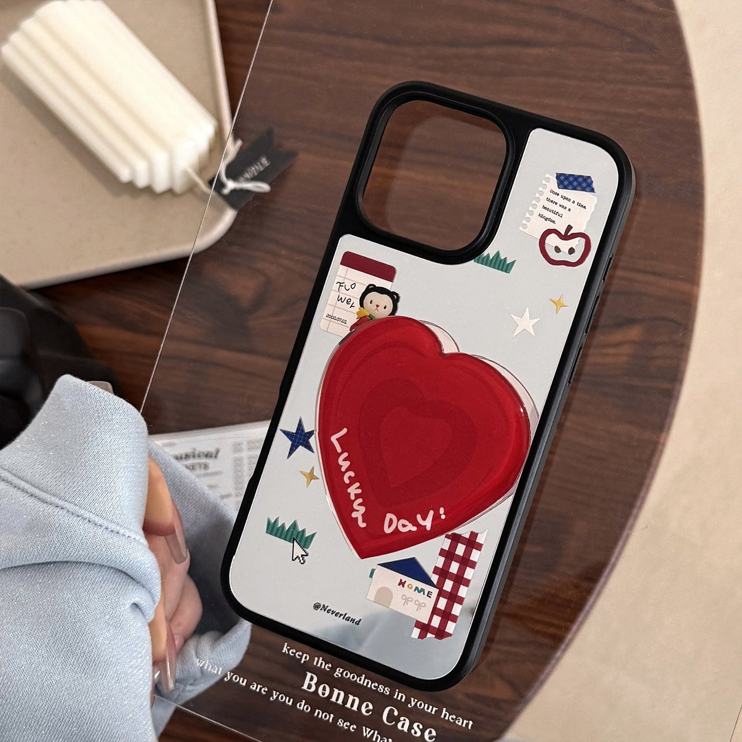 ins Korean cartoon suitable for 16 Apple 17Pro Max mobile phone case iphone14 mirror 13 love bracket 15