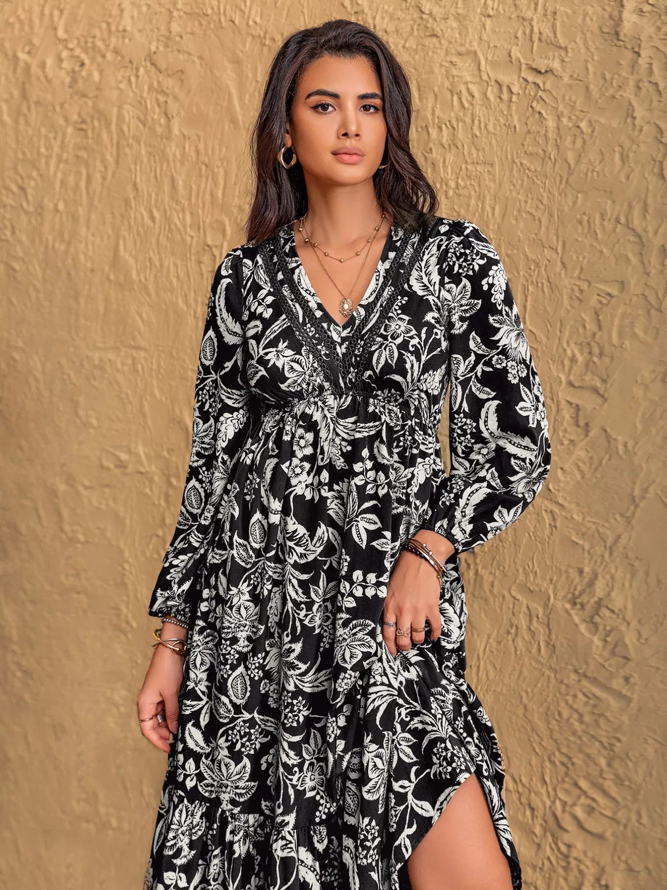 Floral Print V-Neck Long Sleeve Ruffle Hem Midi Dress