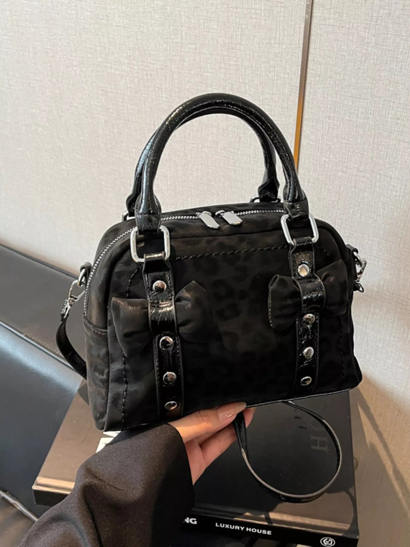 Bow Decor Crossbody Bag