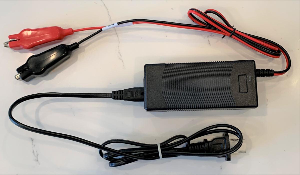 CC 12VBC Universal Battery Charger - 12-Volt - TAG & Starter Compatible