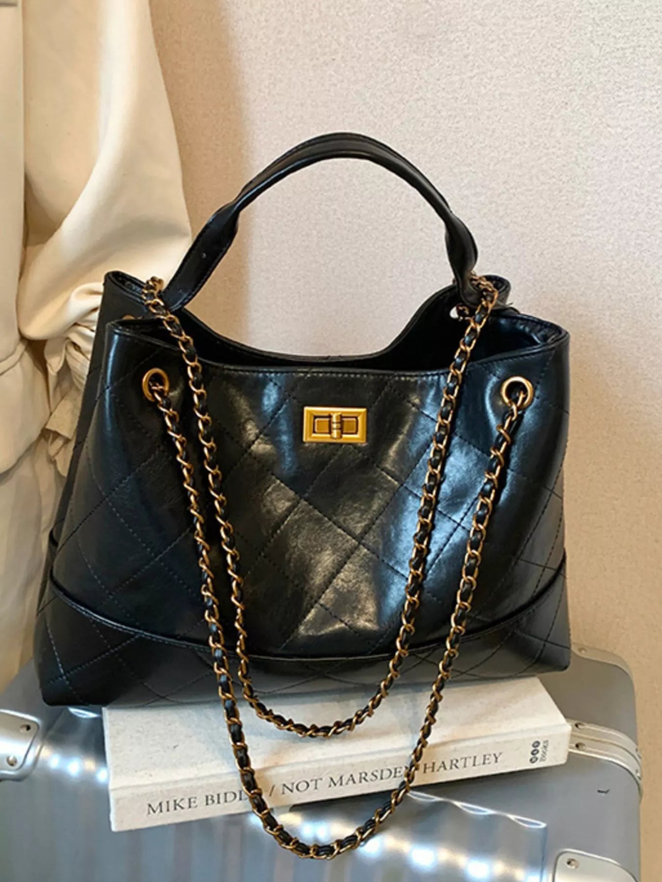Quilted Leather Chain Strap Crossbody Bag