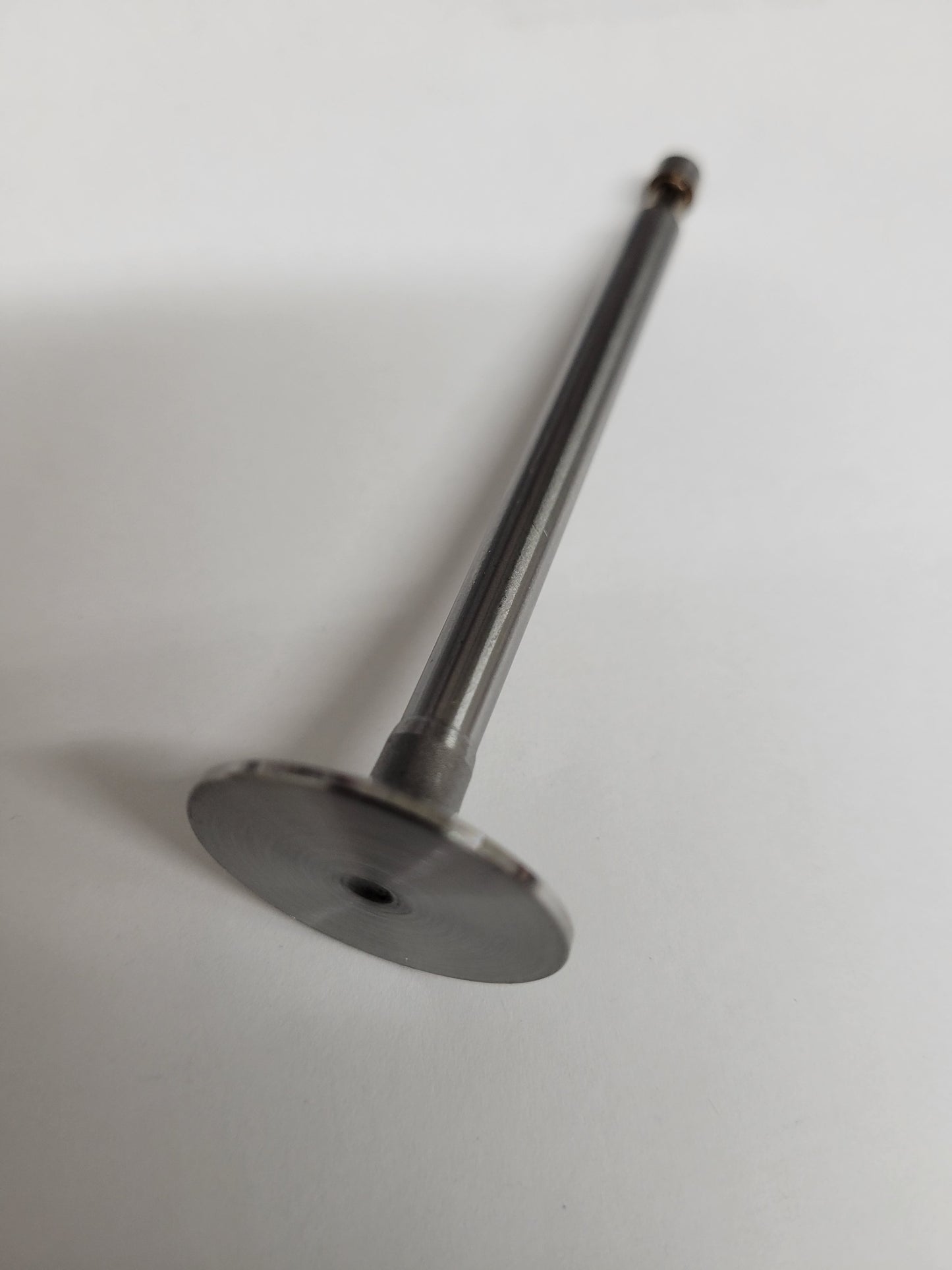 Aftermarket Intake Valve for High-Performance Kart Engines