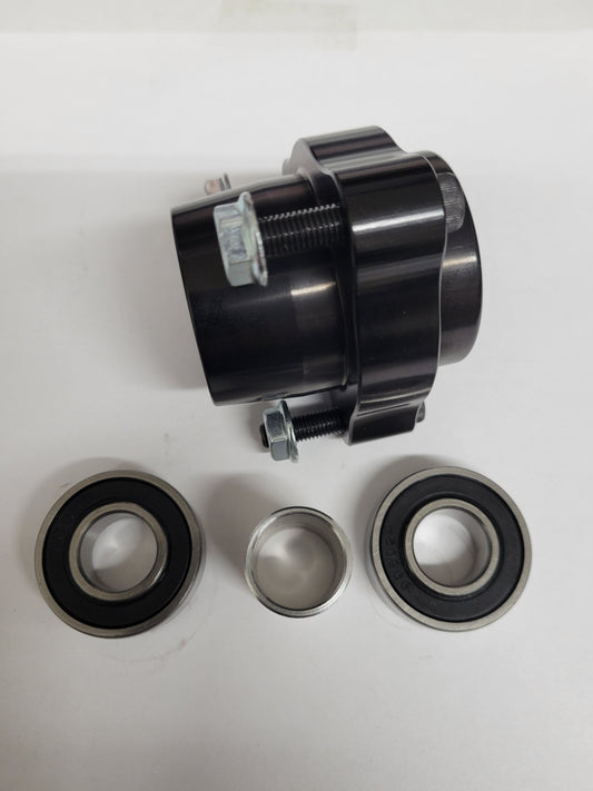 UltraFree Left Front Hub Equipped with 1/4 Inch Hardware for Karts